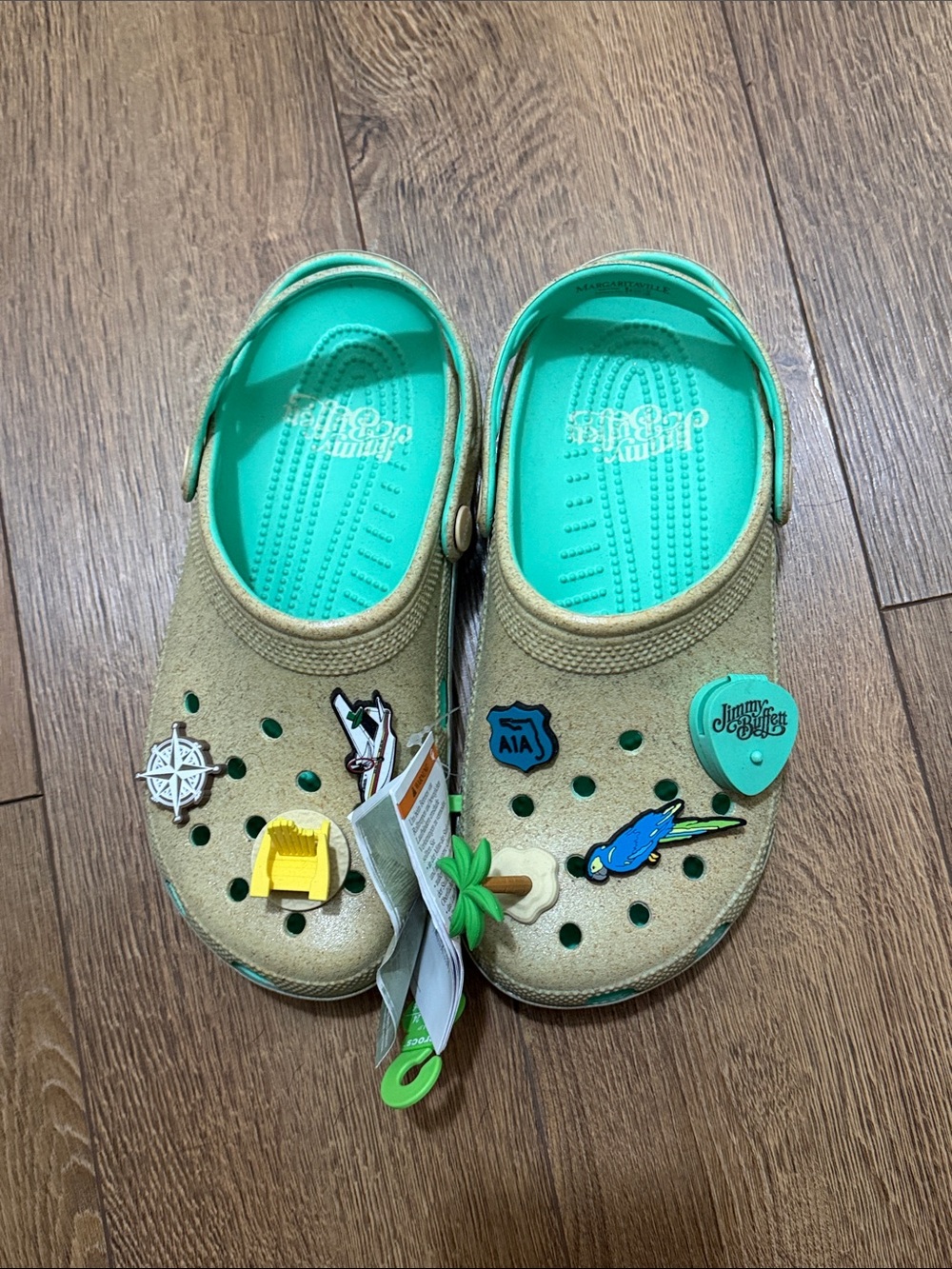 Margaritaville Crocs M6/W8